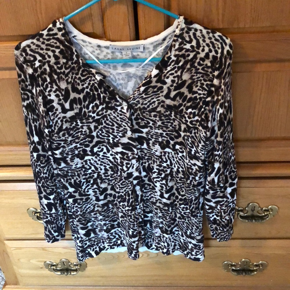 Women’s button front sweater size small